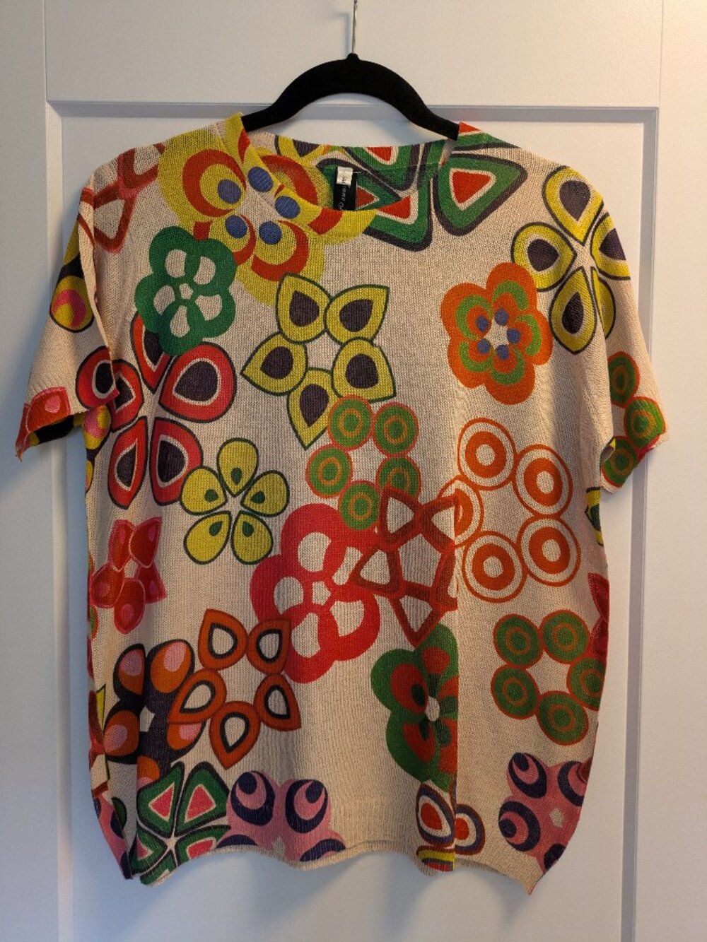 Retro Floral Knit Top | Vibrant Geometric Print | Size S/M